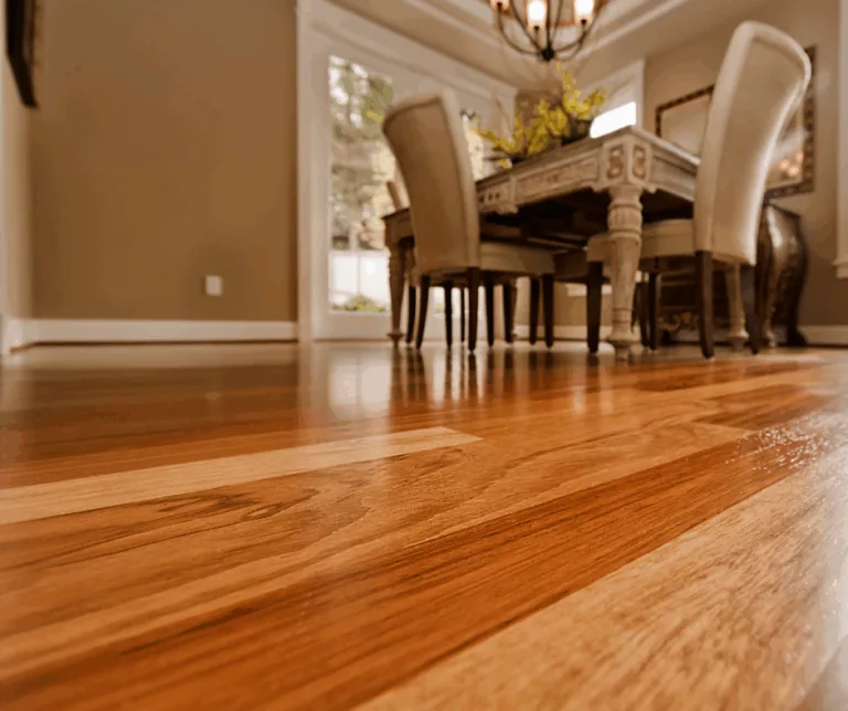 Installing laminate the right way in a humid climate